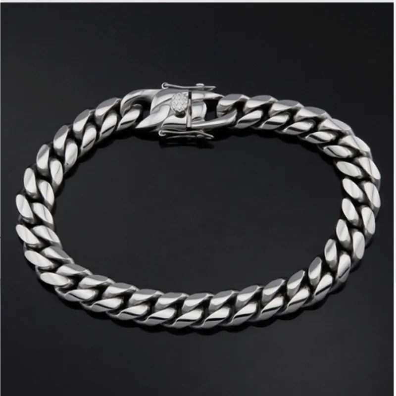 316L Stainless Steel Miami Cur - Butterfly Clasp Deployant recension och pris