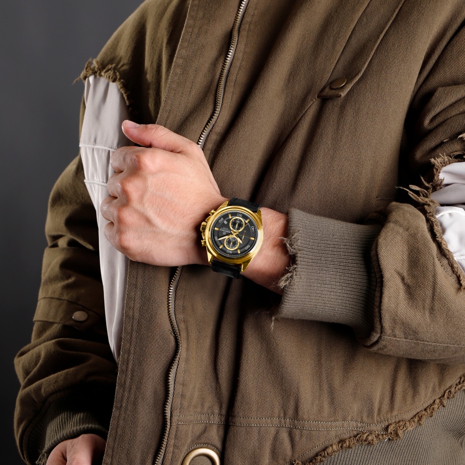 NAVIFORCE  Hands Wristwatches  - Leather Watch Band Men recension och pris