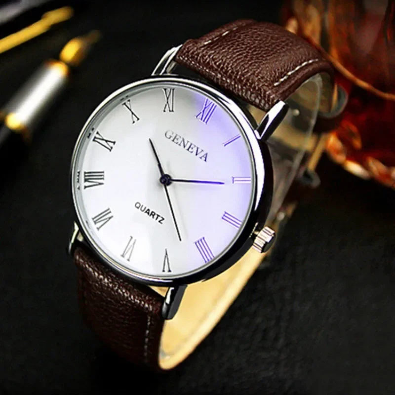 Famous Brand Men Quartz Watch  - Leather Watch Band Men recension och pris