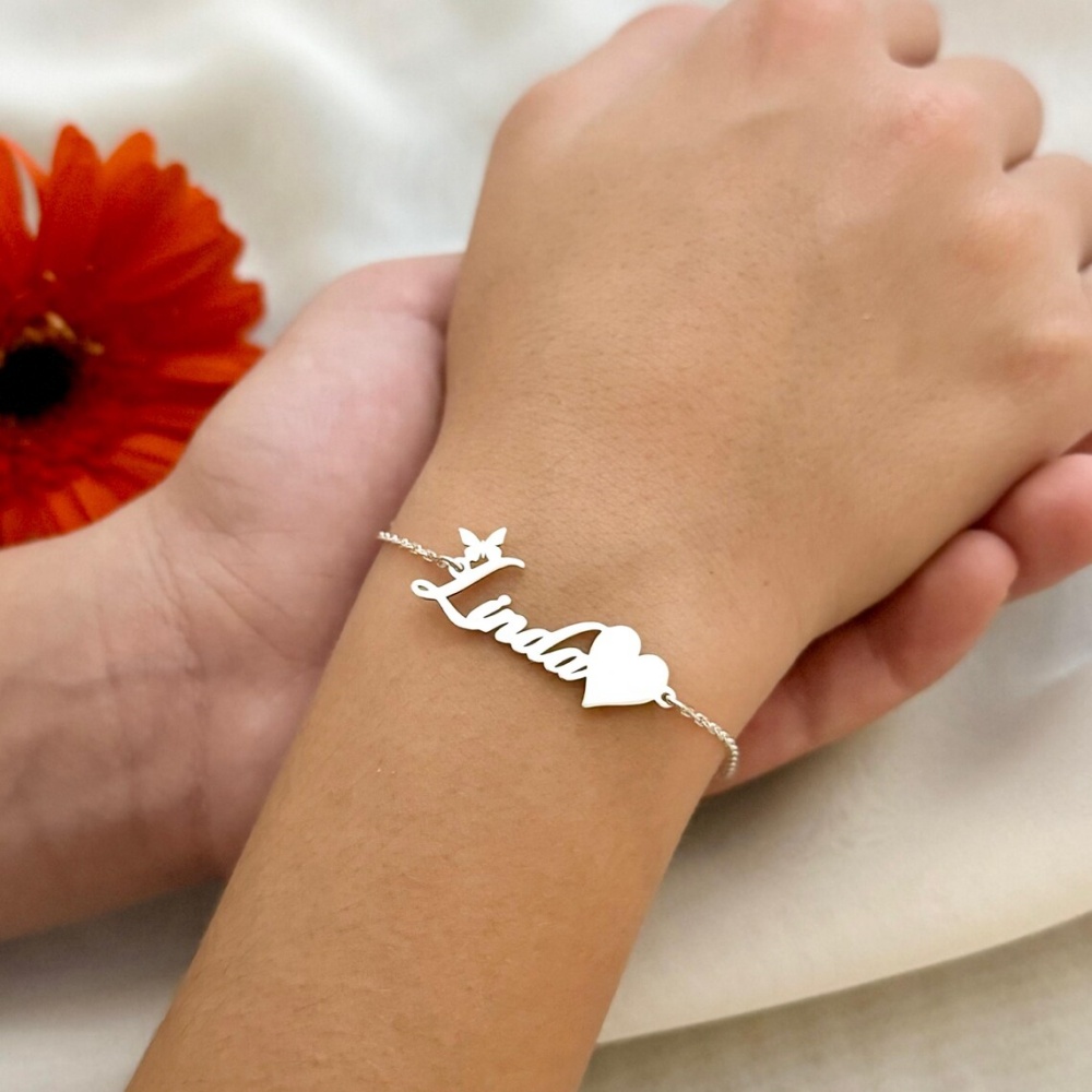 Custom Butterfly Name Bracelet - Butterfly Clasp Deployant recension och pris